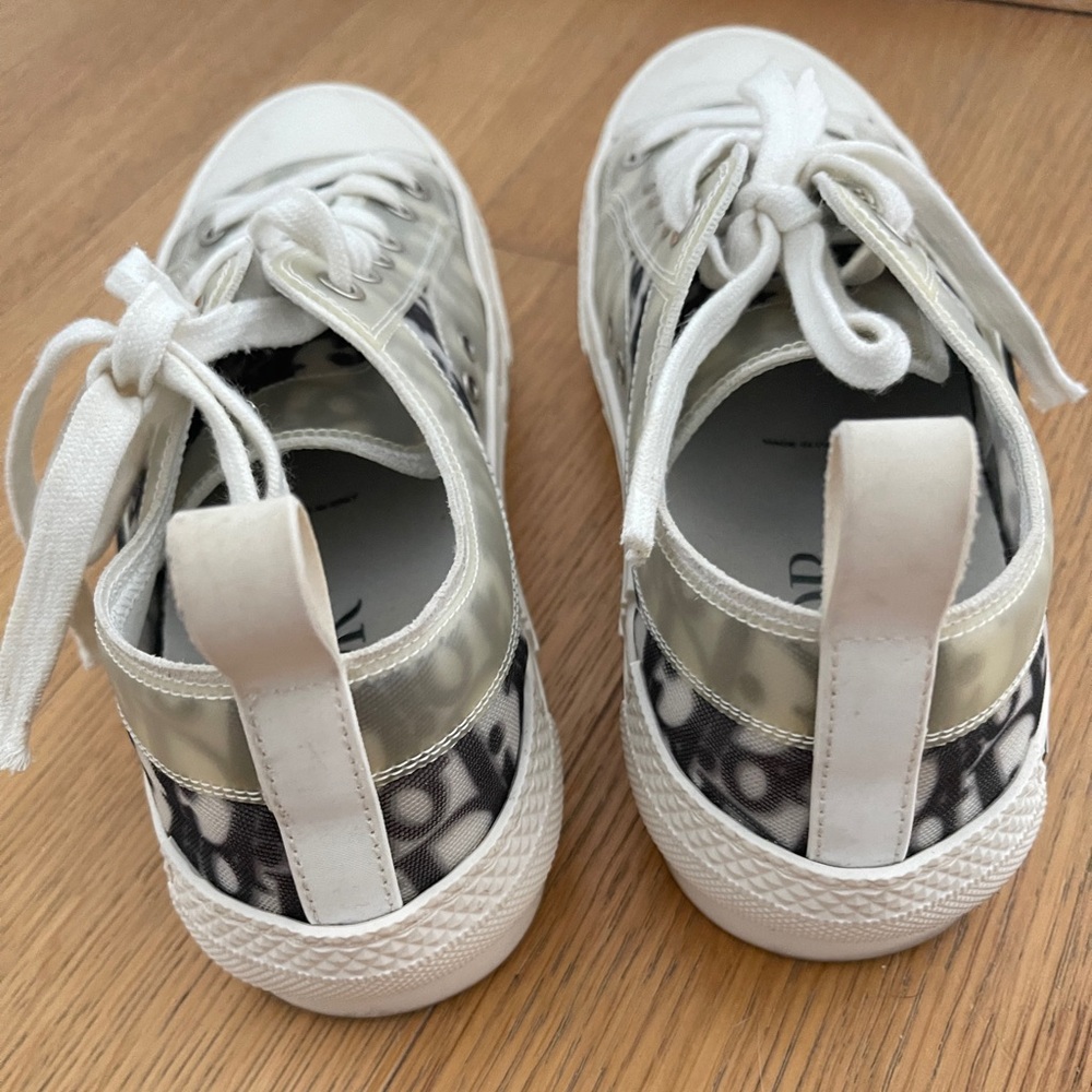 Dior Low-Top Sneakers - Picture 5 of 12